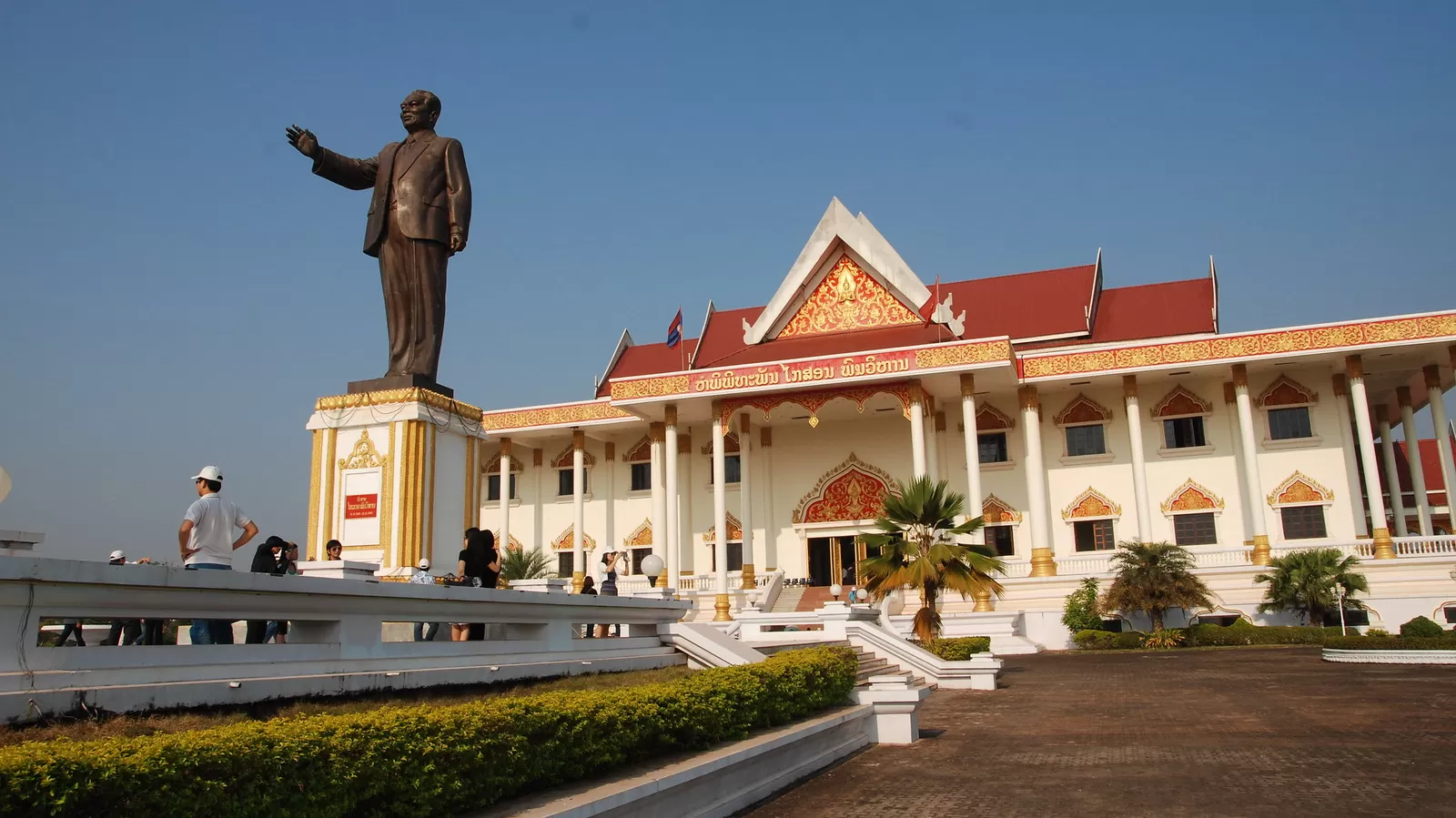 Công trình phòng chống mối bảo tàng KAYSONE PHOMVIHANE